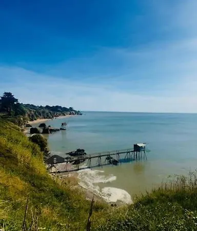 Holiday home Maison Romantique Avec Balneo Duo
