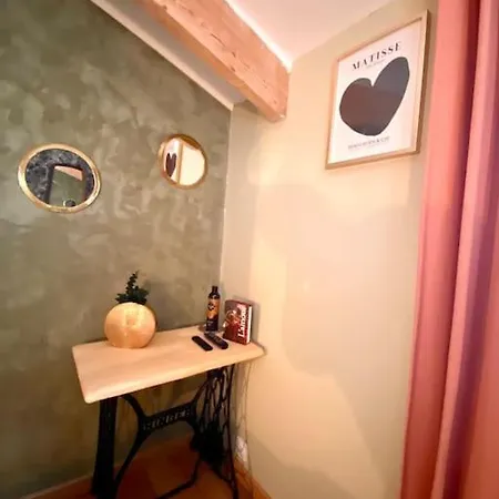 Maison Romantique Avec Balneo Duo Holiday home La Bernerie-en-Retz