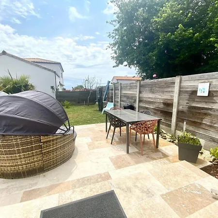 Feriehus Maison Romantique Avec Balneo Duo *