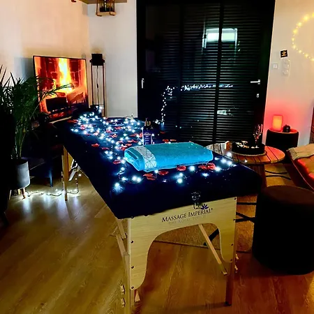 Maison Romantique Avec Balneo Duo *