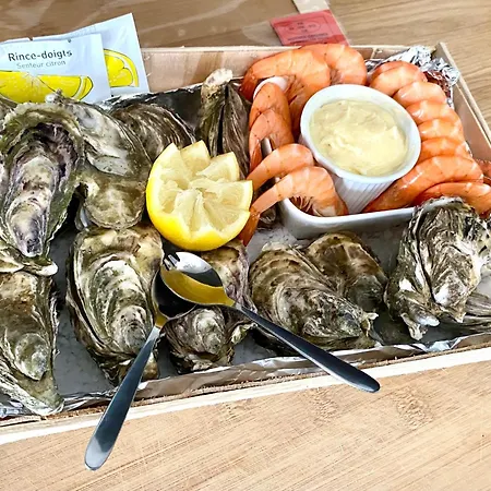 Prázdninový dům Maison Romantique Avec Balneo Duo *