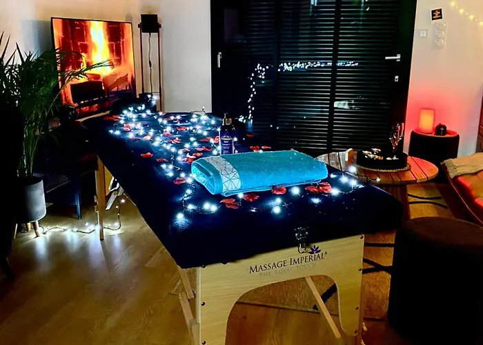 Maison Romantique Avec Balneo Duo *